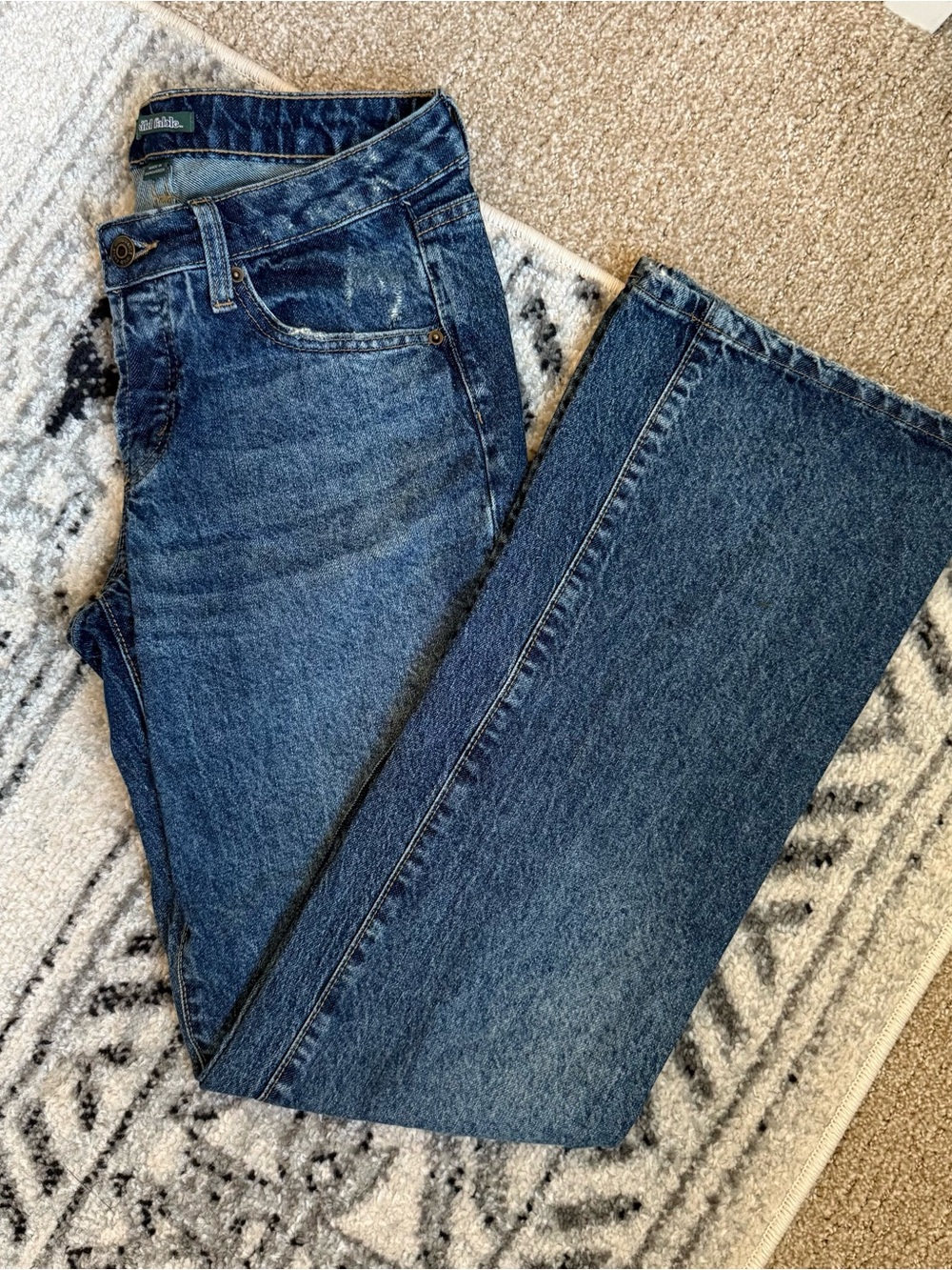 Wild Fable EasyRigid Low Rise Bootcut Jeans Medium Wash Size 2